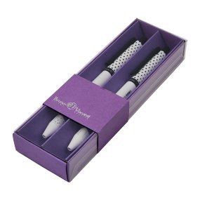 Набор BrunoVisconti®
из 2-х шариковых автоматических  ручек
"ARTCLICK"0.5 мм, синий, в картонном сиреневом  футляре "Девушка с косичкой"
Арт. 20-0281/1212