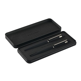 Ручка шариковая  и роллер BrunoVisconti®
"VERONA" цвет корпуса черный
1 мм, синий, в черном  футляре
Арт. 20-0343/0216-13