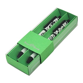 Набор BrunoVisconti®
из 2-х шариковых автоматических  ручек
"ARTCLICK"0.5 мм, синий, в картонном салатовом  футляре "Человекокот"
Арт. 20-0281/1515