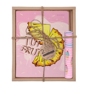 Набор подарочный "TUTTI FRUITI. Ананас" (две тетради и ручка в тубе)
Арт. 7-48-1270-3/4