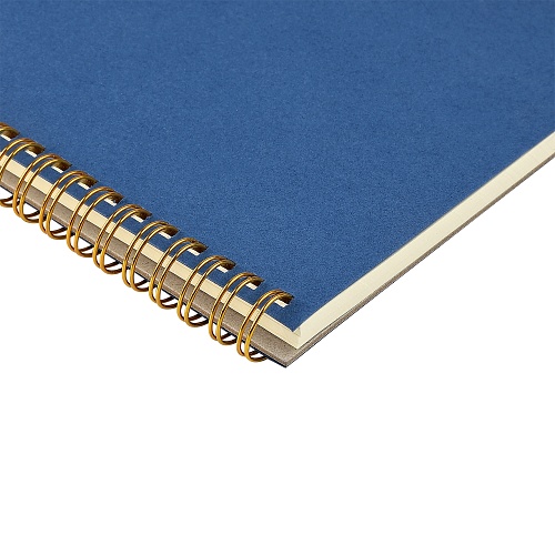 Тетрадь общая BrunoVisconti®
А5 (135 х 198 мм.)
"PRAGMATIC" синий 60 л., линейка
Арт. 7-60-1402/07: фото #3