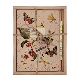 НАБОР ПОДАРОЧНЫЙ "FAUNA.Бабочки на землянике" (ДВЕ ТЕТРАДИ BV И РУЧКА)
Арт. 7-40-001/211-3