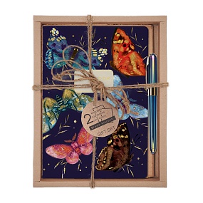 НАБОР ПОДАРОЧНЫЙ "FAUNA.Butterfly Dreams Blue" (ДВЕ ТЕТРАДИ BV И РУЧКА)
Арт. 7-40-001/206-3