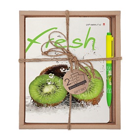 НАБОР ПОДАРОЧНЫЙ "ФРУКТЫ NEW. Киви" (ДВЕ ТЕТРАДИ И РУЧКА)
Арт. 7-48-544-2/4