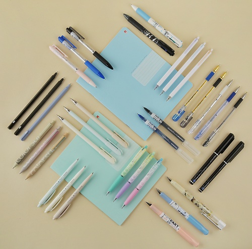 Ручка гелевая BrunoVisconti®
"SUPER SLIM. Zefir" черная
0.28 мм
Арт. 20-0396: фото #10