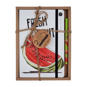 НАБОР ПОДАРОЧНЫЙ  "MEGAPOLIS JOURNAL. FRESH & FRUITY" (ЗАПИСНАЯ КНИЖКА А5 И РУЧКА)
Арт. 3-477/12-2