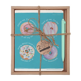 НАБОР ПОДАРОЧНЫЙ "DONUT. Choose me" (ДВЕ ТЕТРАДИ И РУЧКА)
Арт. 7-48-1292-2/2