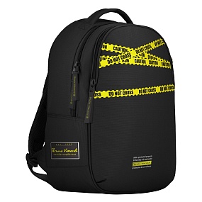 Рюкзак BrunoVisconti®
классический суперлегкий
черный с эргономичной спинкой
«KEEP AWAY.CAUTION»
Арт. 12-008-044/01